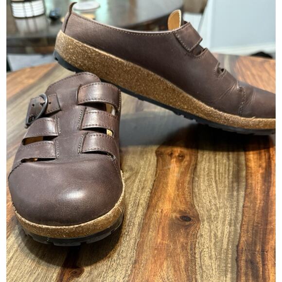 Haflinger Fisherman Womens Size 39-8 Brown Leather Clog Shoes - Picture 2 of 16